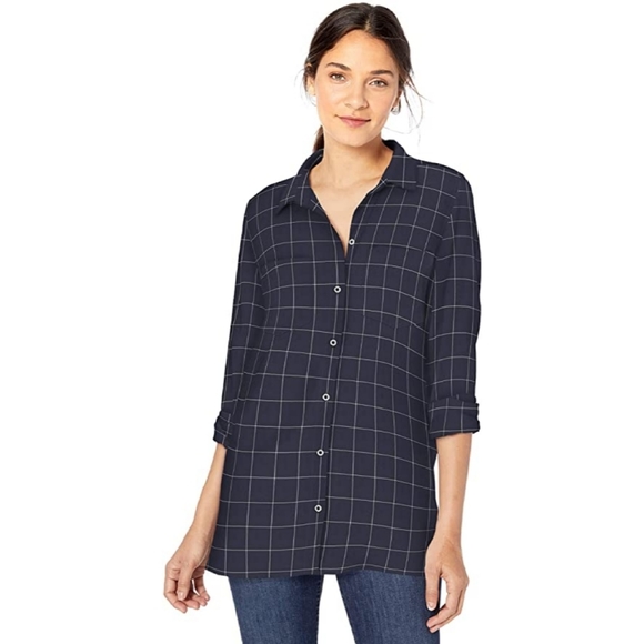 Goodthreads Women's Button Down Shirt Medium - Picture 2 of 10